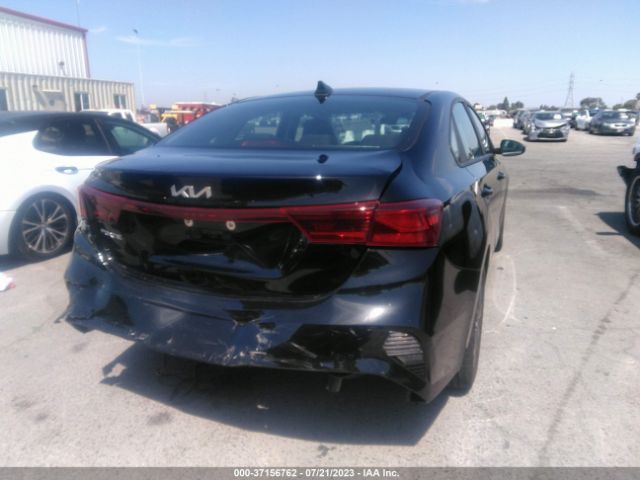 3KPF24AD6PE622732 KIA Forte Lxs