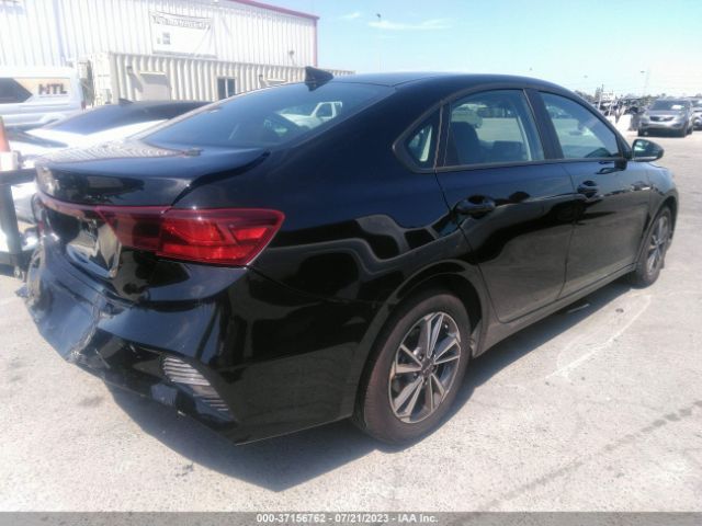 3KPF24AD6PE622732 KIA Forte Lxs