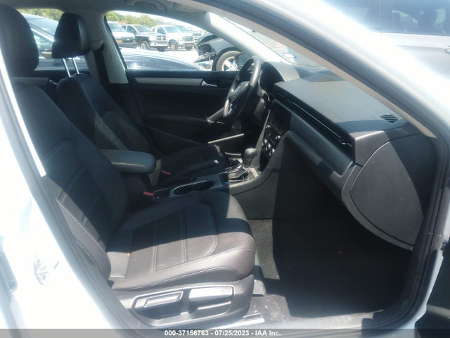 1VWSA7A38MC010896 Volkswagen Passat 2.0t Se