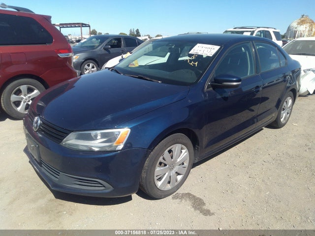 3VWD17AJXEM401832 Volkswagen Jetta Sedan Se