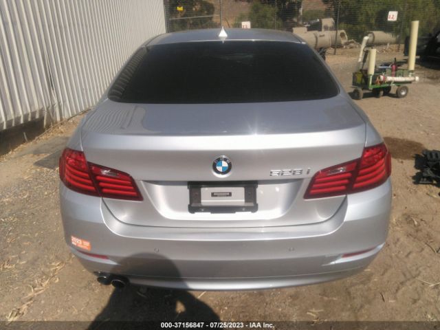 WBA5A5C55GD527331 BMW 5 Series 528i