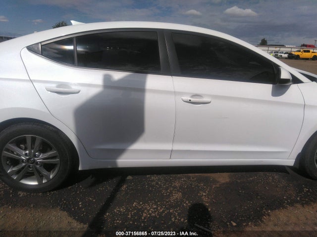 Hyundai Elantra Value Edition 2018 5NPD84LF4JH363763 Image 4