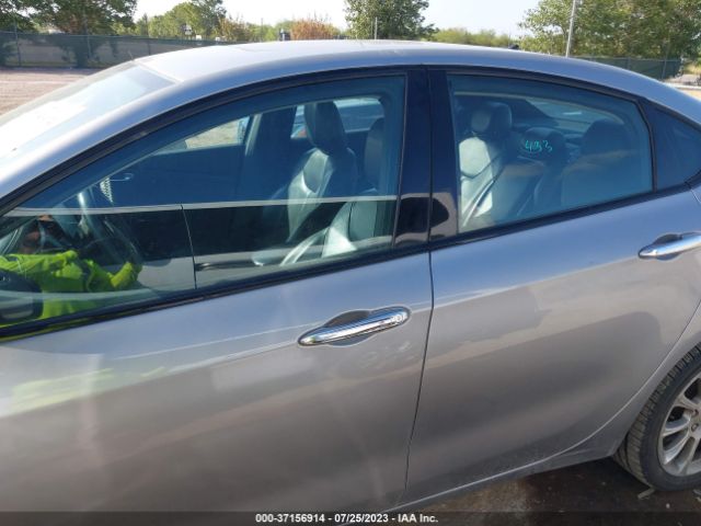 1C3CDFCB0FD242407 Dodge Dart Limited