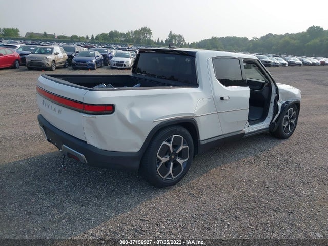2022 RIVIAN R1T ADVENTURE PACKAGE VIN: 7FCTGAAA7NN011913
