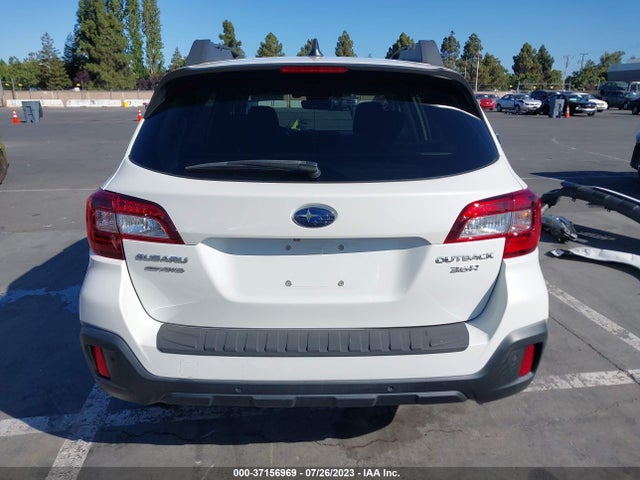2018 SUBARU OUTBACK LIMITED VIN: 4S4BSENC4J3221602