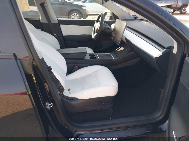 5YJYGDEEXMF285856 Tesla Model Y Long Range