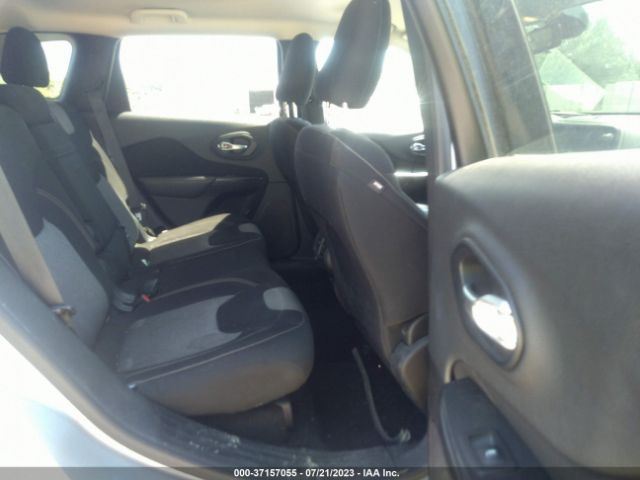1C4PJMCB3EW171832 Jeep Cherokee Latitude