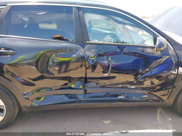 KNDCB3LC0K5301677 KIA NIRO LX