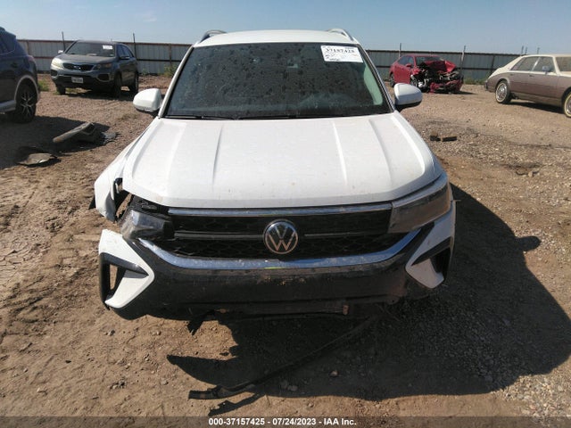 3VVRX7B24NM081911 Volkswagen TAOS SE
