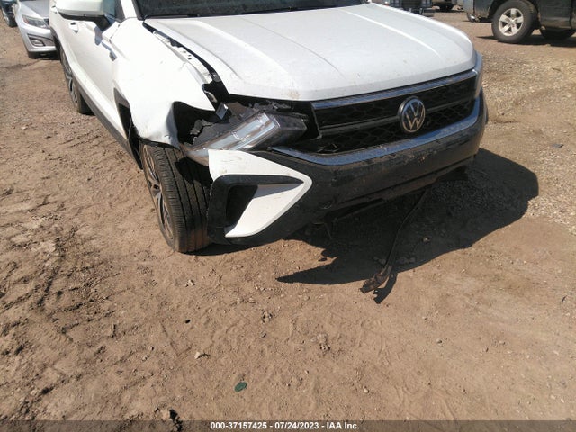 3VVRX7B24NM081911 Volkswagen TAOS SE