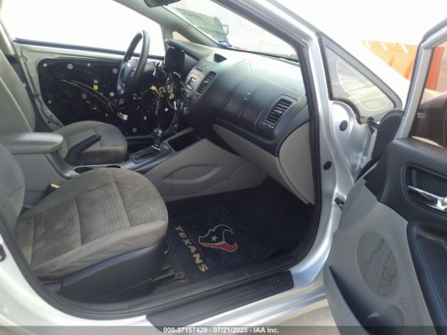 KNAFX4A63F5364258 KIA FORTE LX