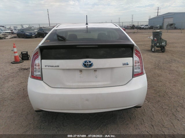 Toyota Prius Four/five/three/one/two 2014 JTDKN3DU1E1826737 Image 16