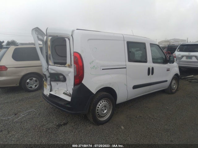 RAM Promaster City Cargo Van Tradesman 2017 ZFBERFAB3H6E43580 Image 11