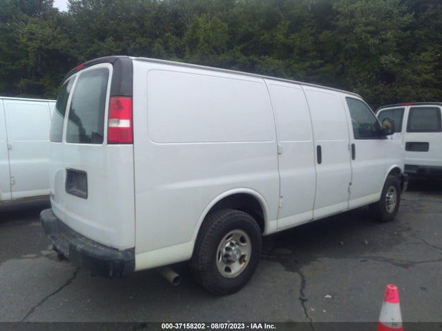 2015 CHEVROLET EXPRESS CARGO VAN VIN: 1GCWGFCF2F1272058