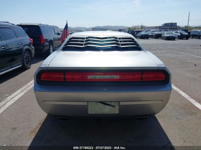 2C3CDYAG9EH304057 Dodge Challenger Sxt