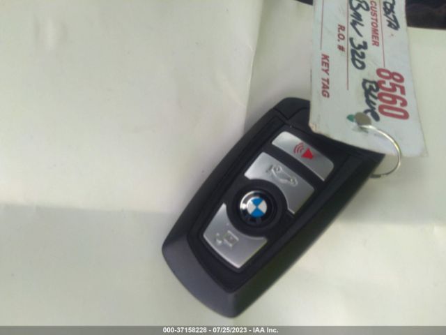 WBA8A3C56HK691296 BMW 3 Series 320i Xdrive