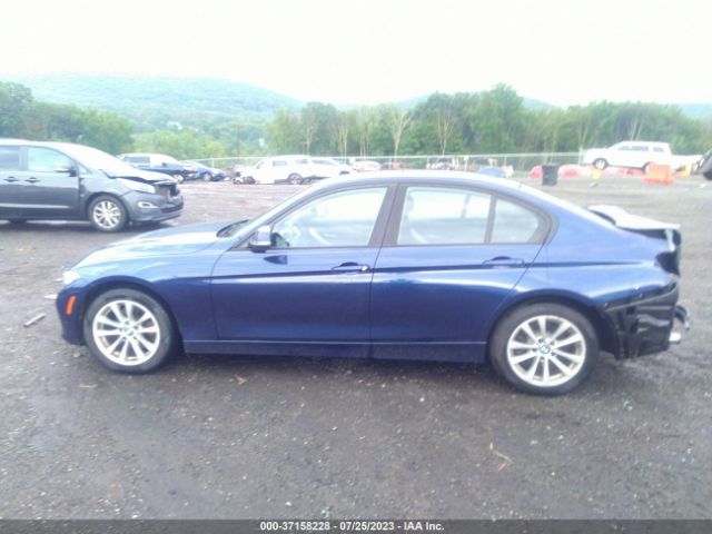 WBA8A3C56HK691296 BMW 3 Series 320i Xdrive
