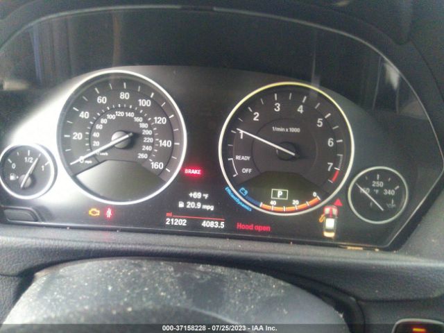WBA8A3C56HK691296 BMW 3 Series 320i Xdrive