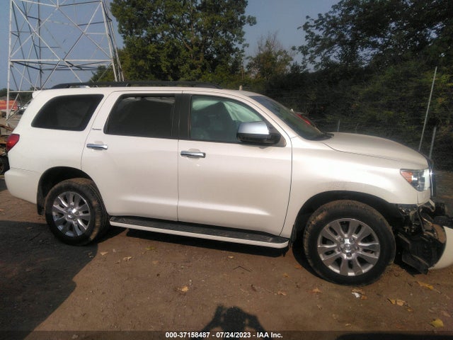 2016 Toyota Sequoia, VIN: 5TDDW5G18GS146021