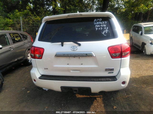 2016 Toyota Sequoia, VIN: 5TDDW5G18GS146021