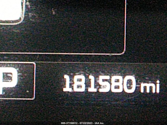 5XYPK4A5XGG083726 KIA SORENTO SX