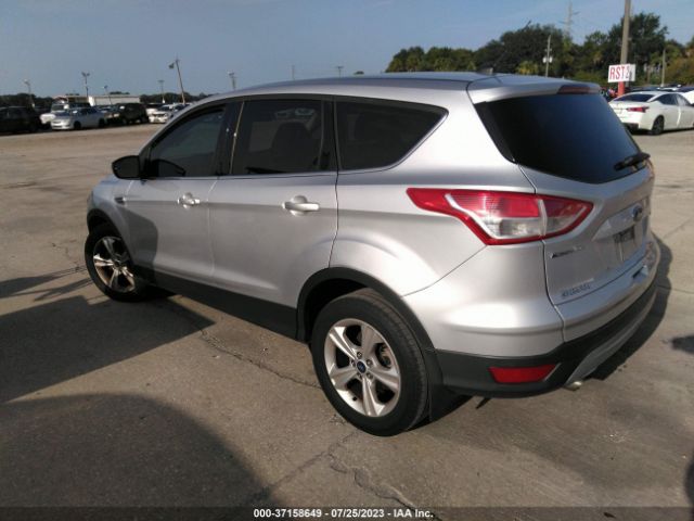1FMCU0GX5FUA87797 Ford ESCAPE SE