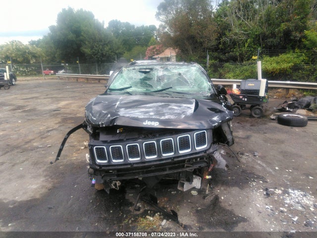 3C4NJCAB4JT255145 Jeep Compass Sport