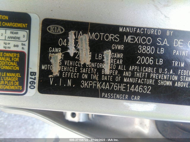 KIA FORTE LX 2017 3KPFK4A76HE144632 Image 9