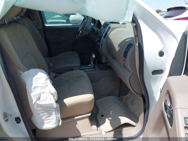 1N6DD0FR9JN704596 Nissan Frontier Sv V6