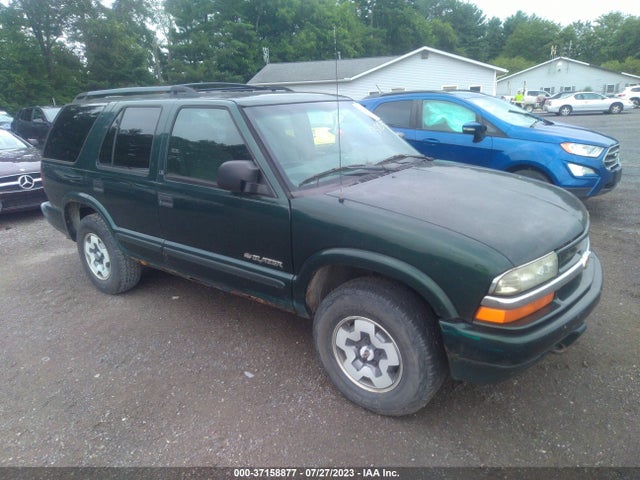 2002 CHEVROLET BLAZER LS VIN: 1GNDT13W22K200875
