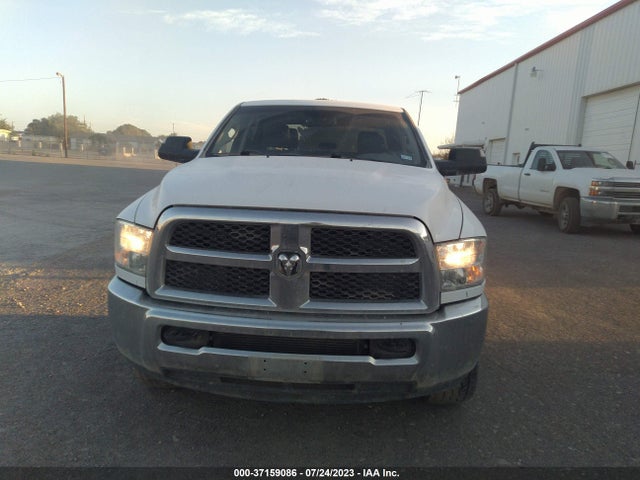 3C6UR5HL0JG382277 RAM 2500 Tradesman