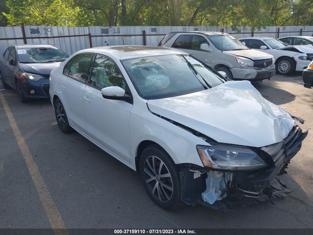3VWB67AJ0JM212982 Volkswagen Jetta 1.4t