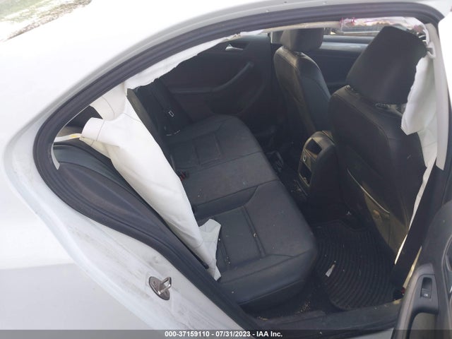 3VWB67AJ0JM212982 Volkswagen Jetta 1.4t