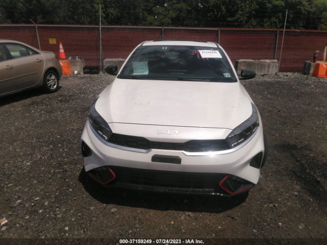 3KPF54AD2NE473286 KIA Forte Gt-line