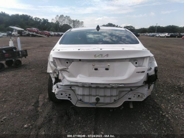 3KPF54AD2NE473286 KIA Forte Gt-line