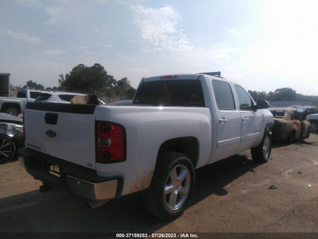 2011 CHEVROLET SILVERADO 1500 LTZ VIN: 3GCUKTE29BG133992
