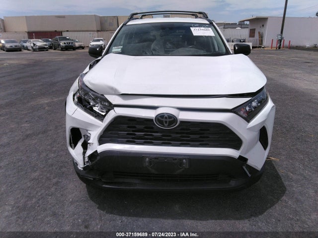Toyota RAV4 LE 2019 JTMH1RFV1KJ006345 Image 4