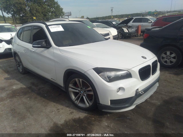 2015 WBAVM1C53FV317724 main image