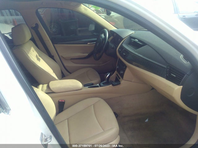 BMW X1 Sdrive28i 2015 WBAVM1C53FV317724 Image 5