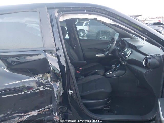 2018 NISSAN KICKS SV VIN: 3N1CP5CU3JL516803