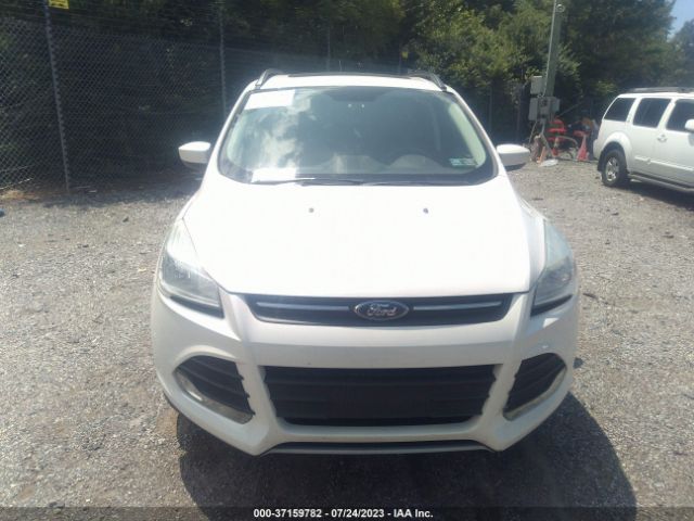 1FMCU9GX0FUA72788 Ford ESCAPE SE
