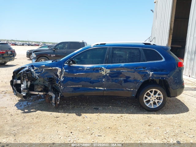 2018 JEEP CHEROKEE LATITUDE FWD VIN: 1C4PJLCB2JD595616