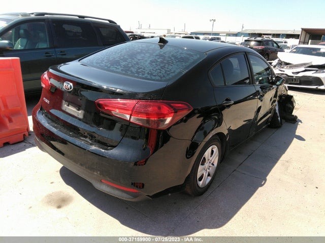 KIA FORTE LX 2017 3KPFK4A77HE066751 Image 4