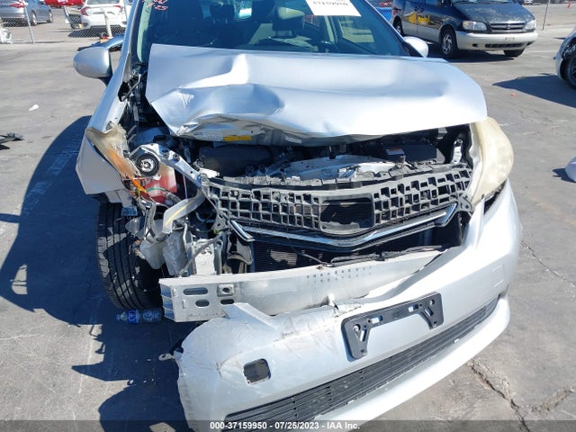Toyota Prius V Two/three/five 2014 JTDZN3EU1E3331746 Image 6