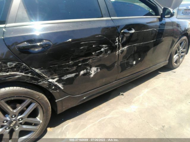 3KPF34AD1ME391599 KIA Forte Gt-line