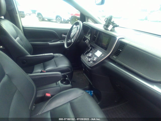 Toyota SIENNA SE 2015 5TDXK3DC8FS604920 Image 10