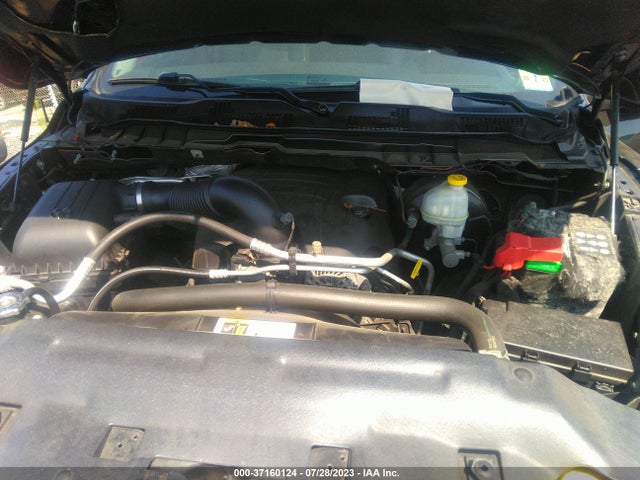 1C6RR7MT8GS401182 RAM 1500 Sport