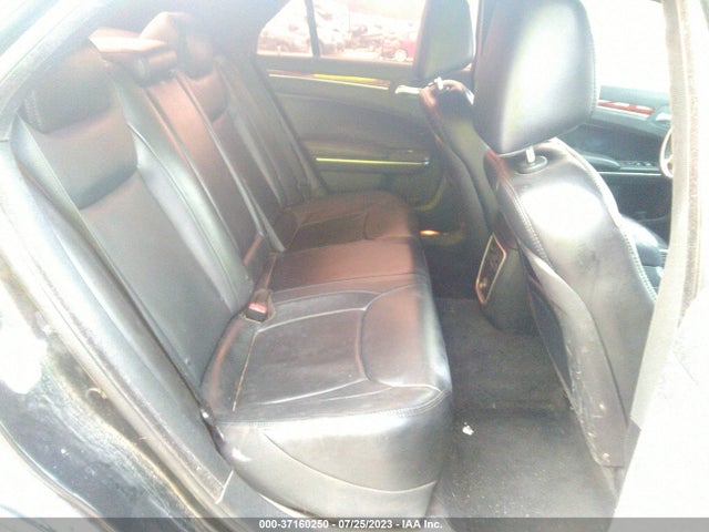 2C3CCARG2EH217891 Chrysler 300