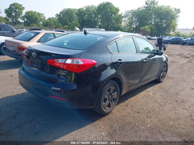 KNAFX4A69G5528839 KIA FORTE LX