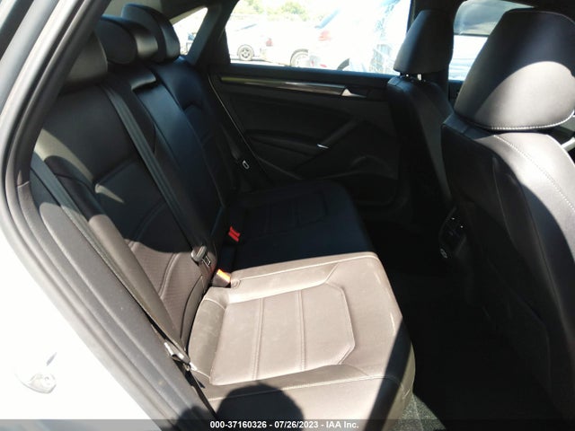 1VWMA7A38MC012639 Volkswagen Passat 2.0t R-line